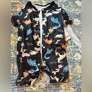 Dinosaurs and 7 item baby bundle 12 months